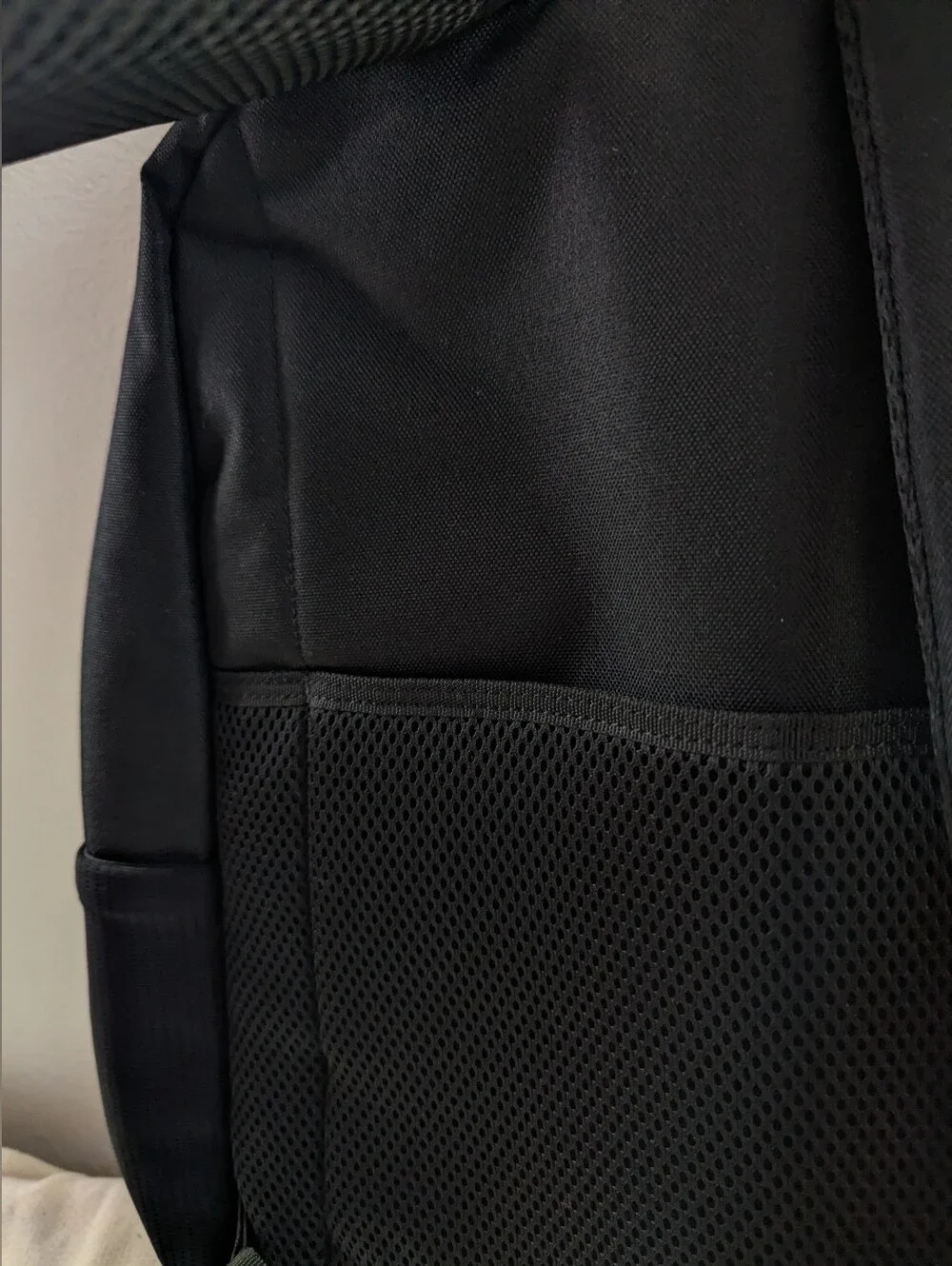 Herschel Supply Co. Kaslo Tech Travel Pack 20L- Black NWOT (With Logo)